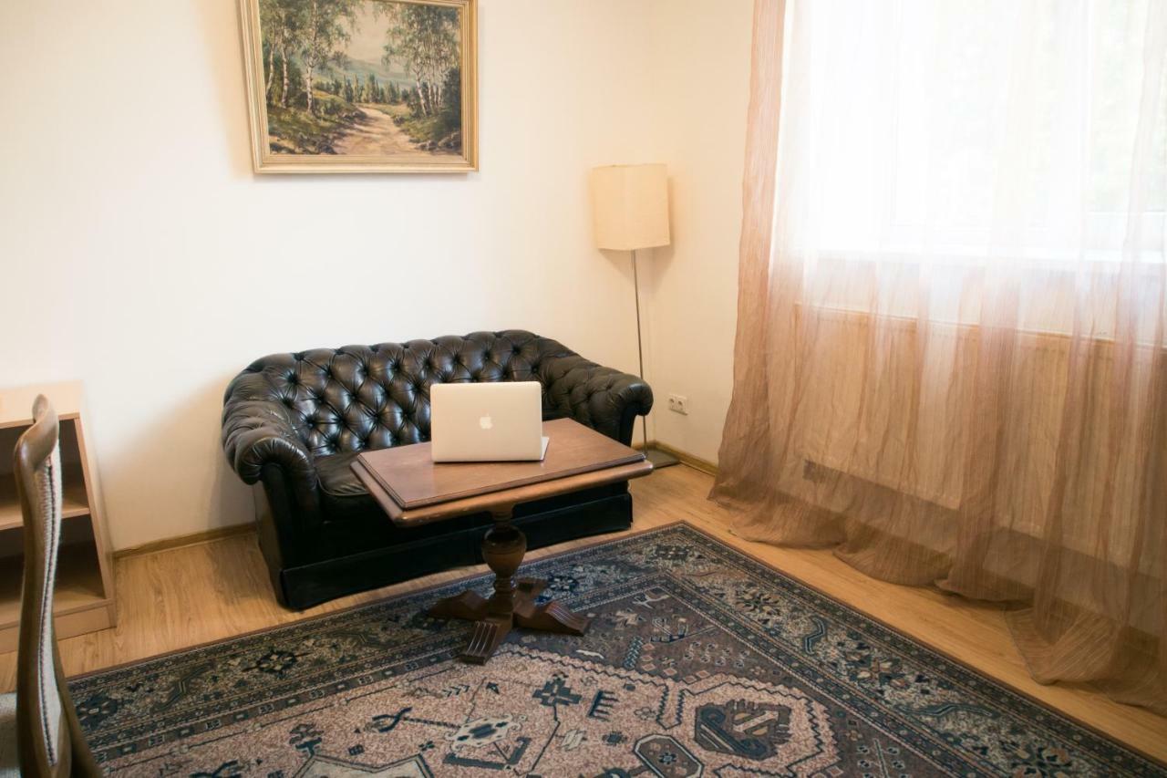 Town Hall 3 Bedroom Apartment فيلنيوس المظهر الخارجي الصورة